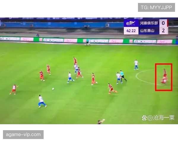 点球主罚前进攻方提前进区，为何有时不重罚？