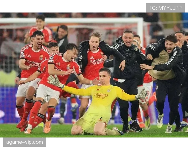 皇马多线作战阵容深度受限，当前阶段短板逐步反映对成绩形成制约