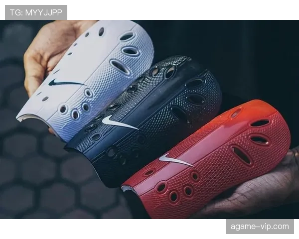 装备规则：护腿板和首饰的判定与裁判检查标准