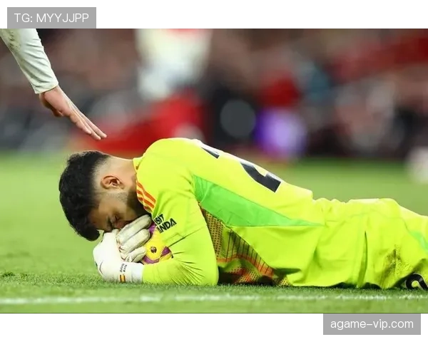 门将持球时间规则详解：何时判罚超时犯规？