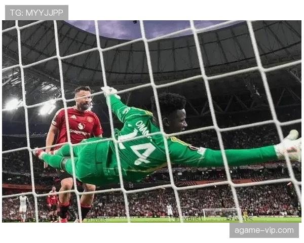 这豪门末路暴露多面危机？曼联“挣扎”暴露战术短板与管理困境，衰落球队谁是救世主？